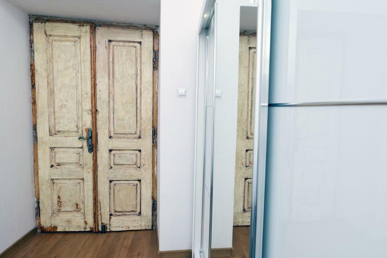 Apartment - Old Town - Cyrulicza Lublin Luaran gambar
