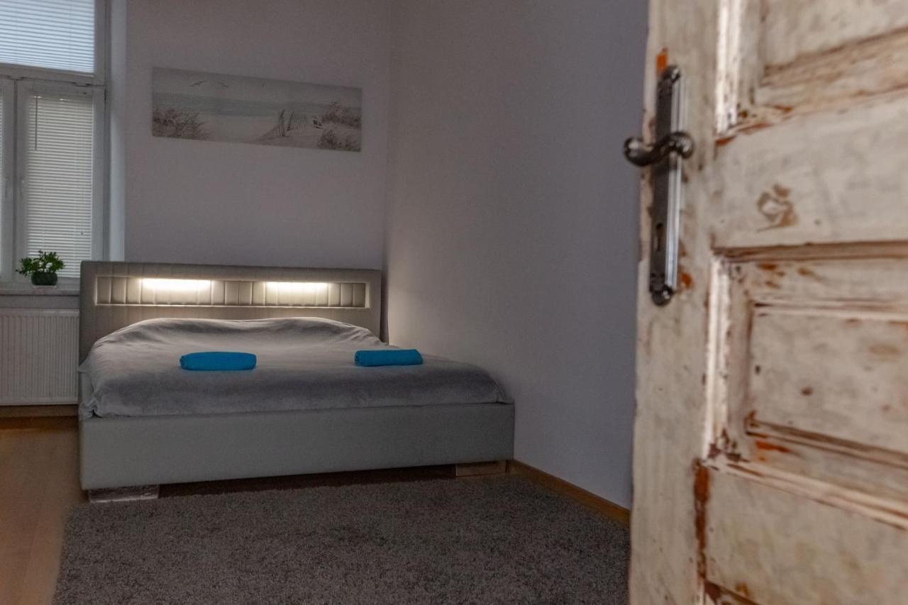 Apartment - Old Town - Cyrulicza Lublin Luaran gambar